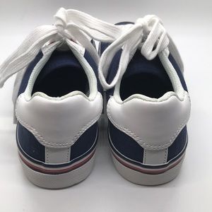 tommy hilfiger felipe sneaker